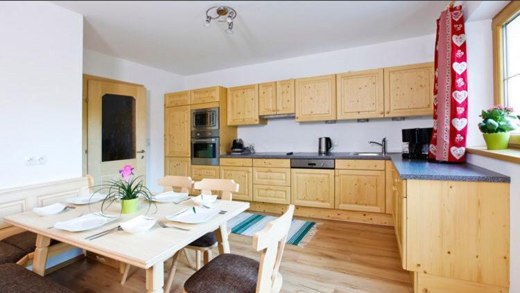 Michelas - Hof Umhausen Habitación foto